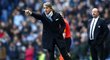 Manažer fotbalistů Manchesteru City Roberto Mancini během utkání s Chelsea