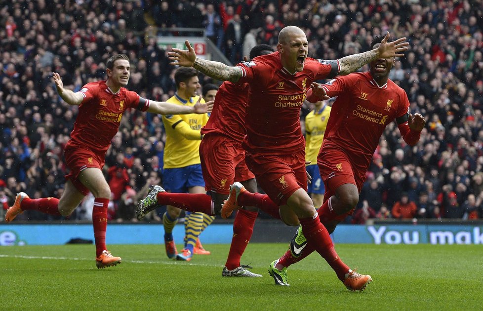 Slovenský obránce Martin Škrtel se v úvodu šlágru s Arsenalem trefil hned dvakrát. Liverpool brzy vedl dokonce 4:0