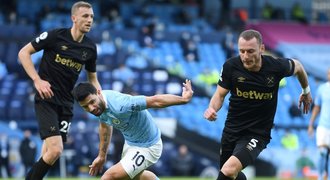 City - West Ham 2:1. Coufal přispěl ke gólu, rozhodli domácí stopeři