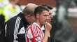 Michael Owen nastupuje za Stoke do zápasu s Manchesterem City - ale jen na minutku...