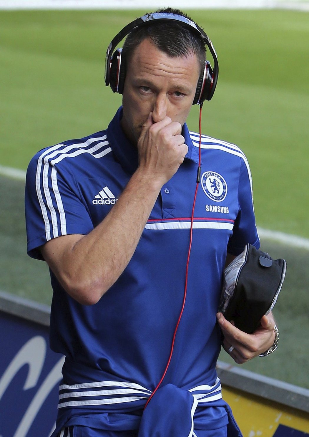 Stoper Chelsea John Terry před zápasem na půdě Swansea