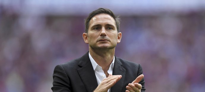 Frank Lampard se svým Derby County do Premier League nepostoupil