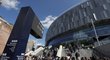 Tottenham otevřel supermoderní nový stadion
