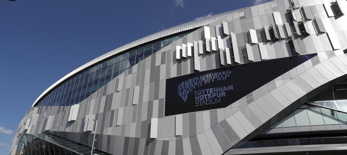 Tottenham otevřel supermoderní nový stadion