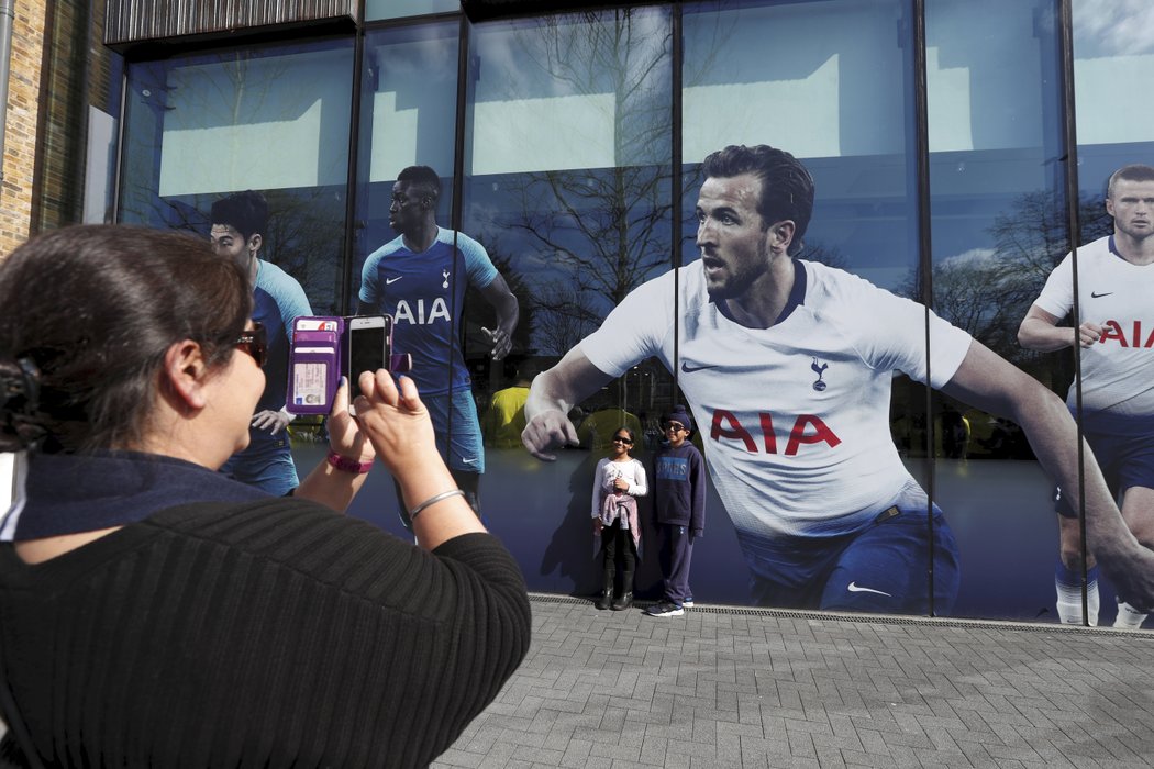 Obrazy hvězd Tottenhamu nemohou chybět, Harry Kane je samozřejmě ten největší