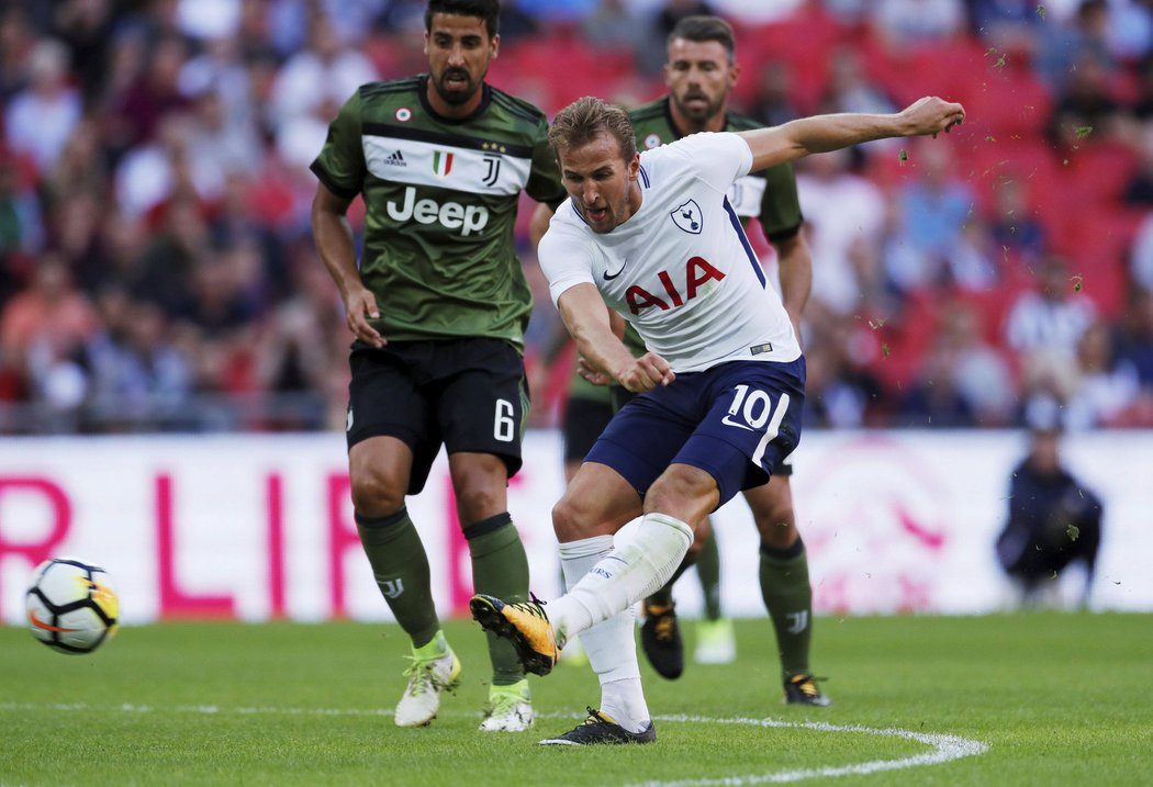 Snajpr Tottenhamu Harry Kane v zápase s Juventusem