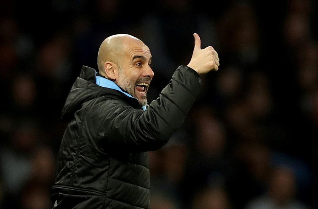 Trenér Manchesteru City Pep Guardiola během utkání s Tottenhamem