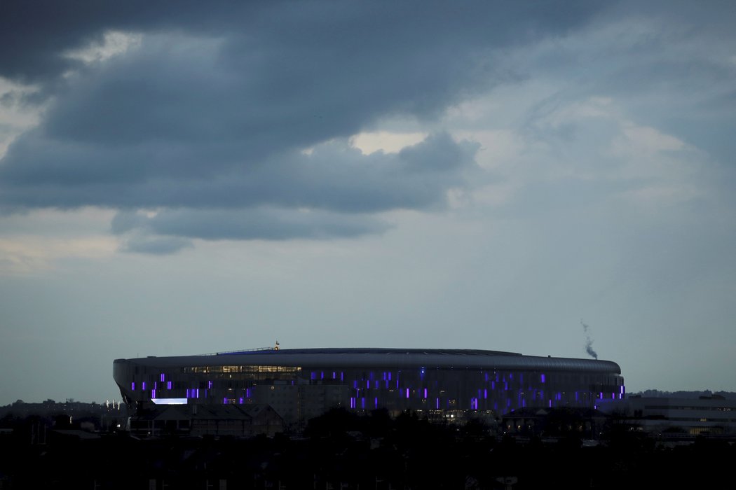 Krásný nový stadion Tottenhamu už zažil první ligový zápas