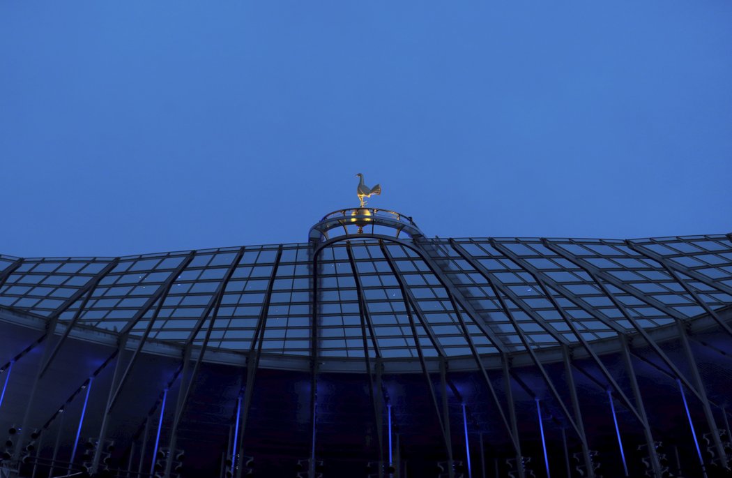 Stadion Tottenhamu zdobí tradiční kohout