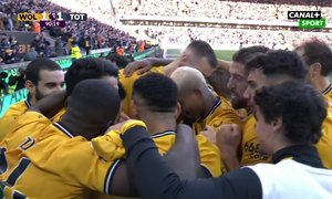 SESTŘIH: Wolverhampton - Tottenham 2:1. Kolaps Spurs, domácí otočili zápas v nastavení