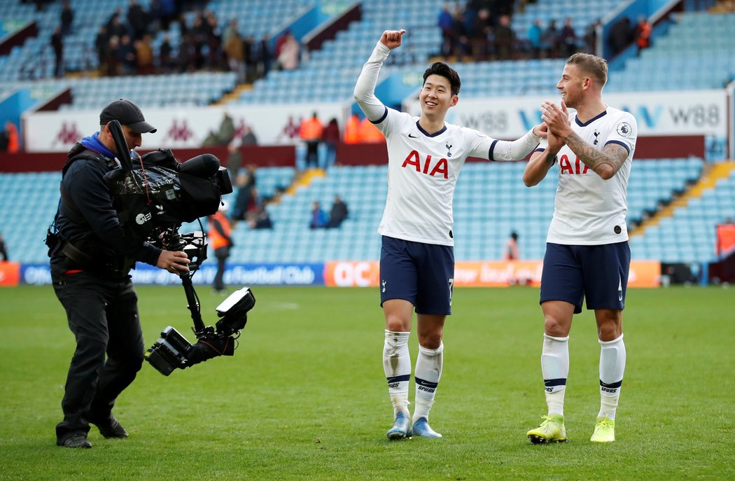 Tottenham přestřílel Aston Villu a slaví posun na páté místo