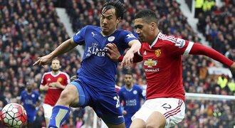 Leicester vydřel na United bod. K titulu mu může pomoct Chelsea