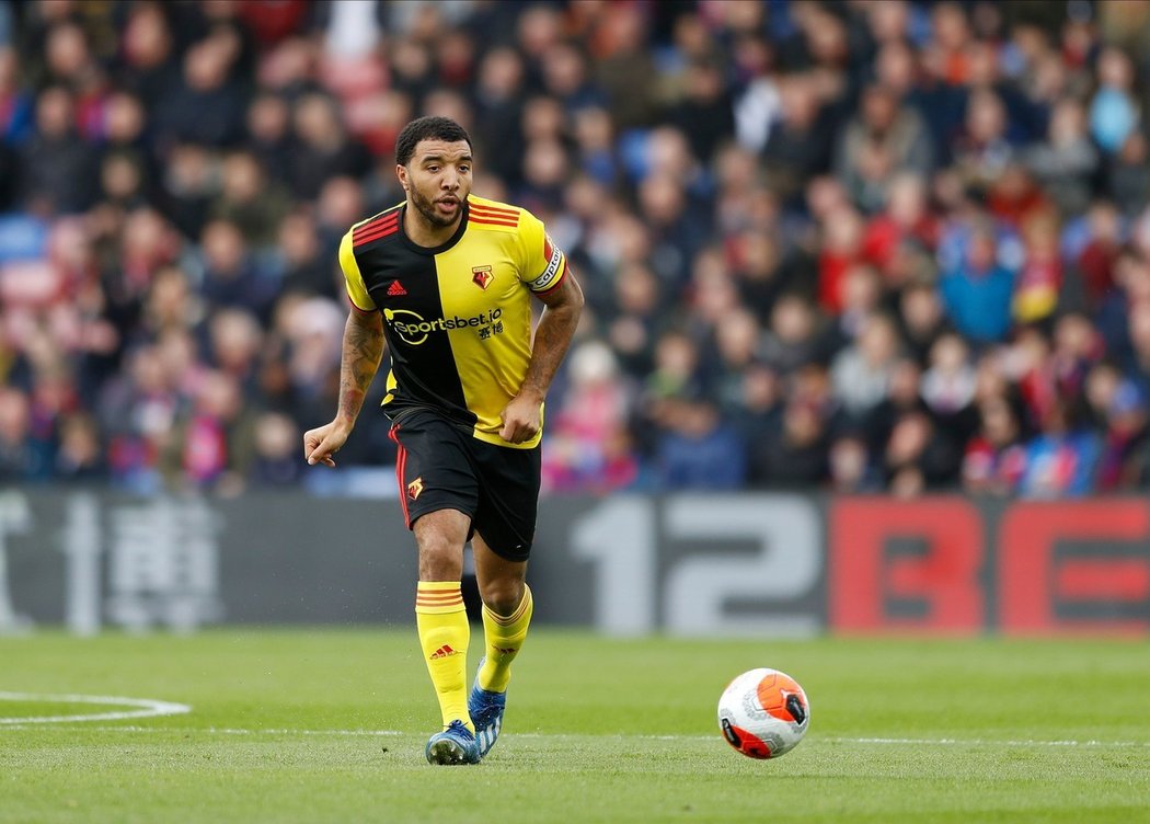 Kapitán Watfordu Troy Deeney je hlasitým kritikem plánu na restart Premier League