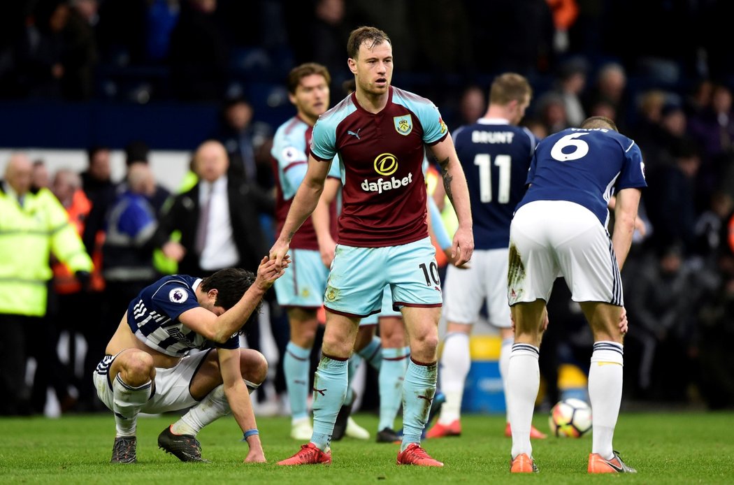 Poslední West Bromwich je na dně. Tentokrát padl s Burnley