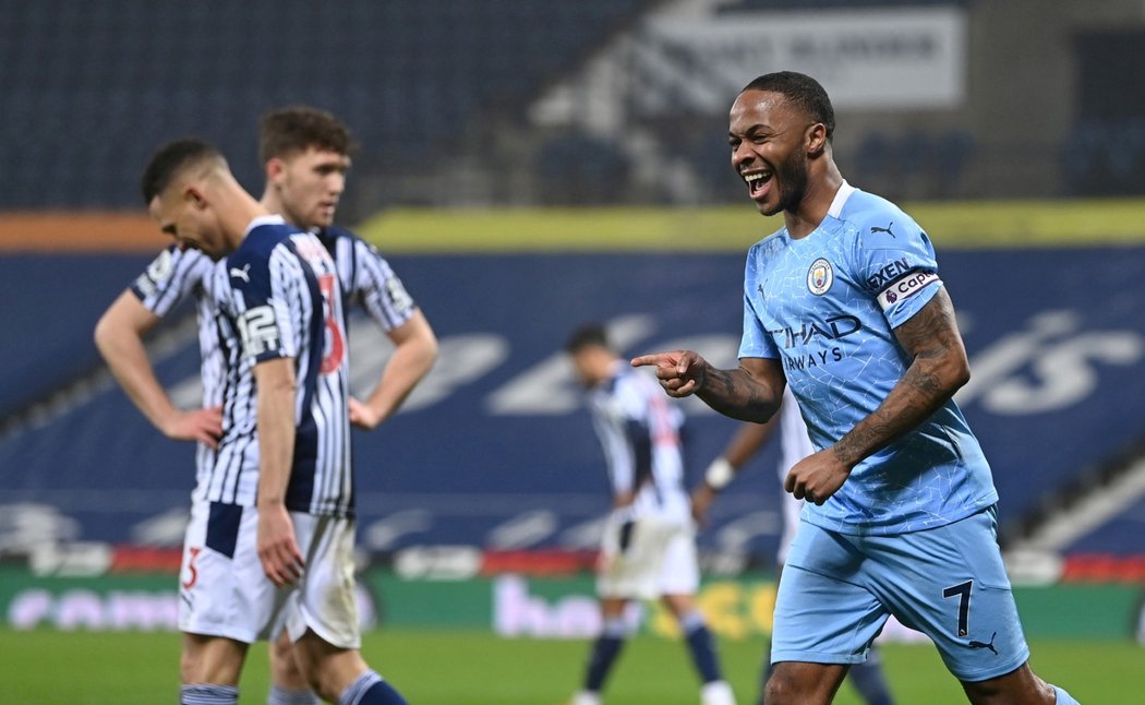 Raheem Sterling přispěl k vysoké výhře City pátou brankou