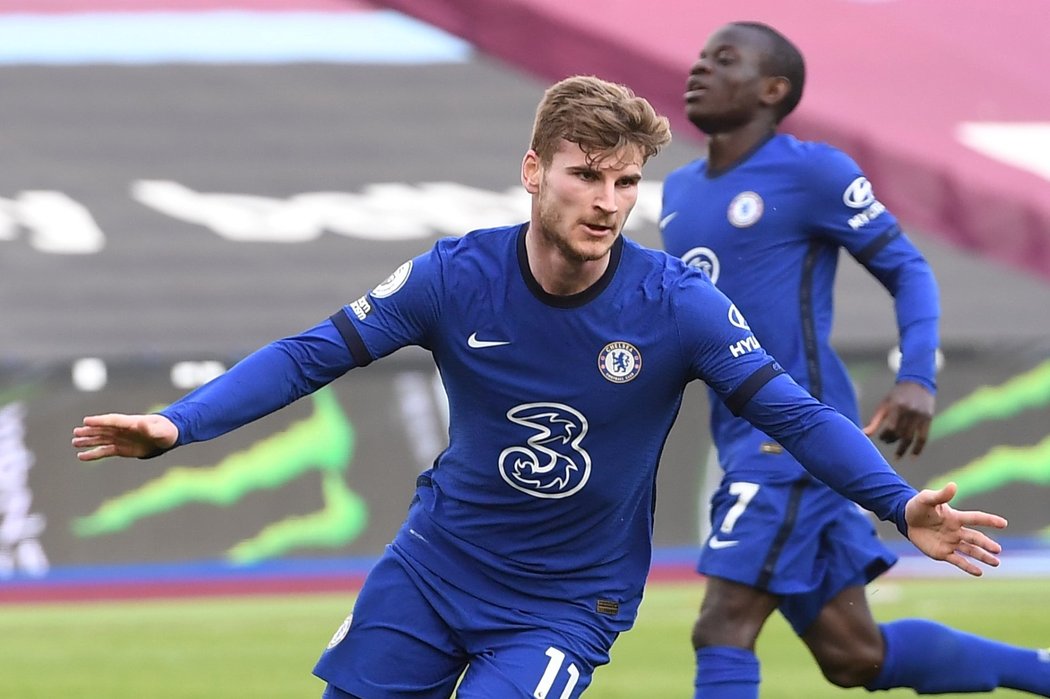 Německý útočník Chelsea Timo Werner vstřelil branku v utkání proti West Hamu