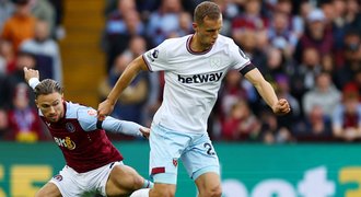 Aston Villa přejela West Ham čtyřmi góly, Souček s Coufalem v sestavě