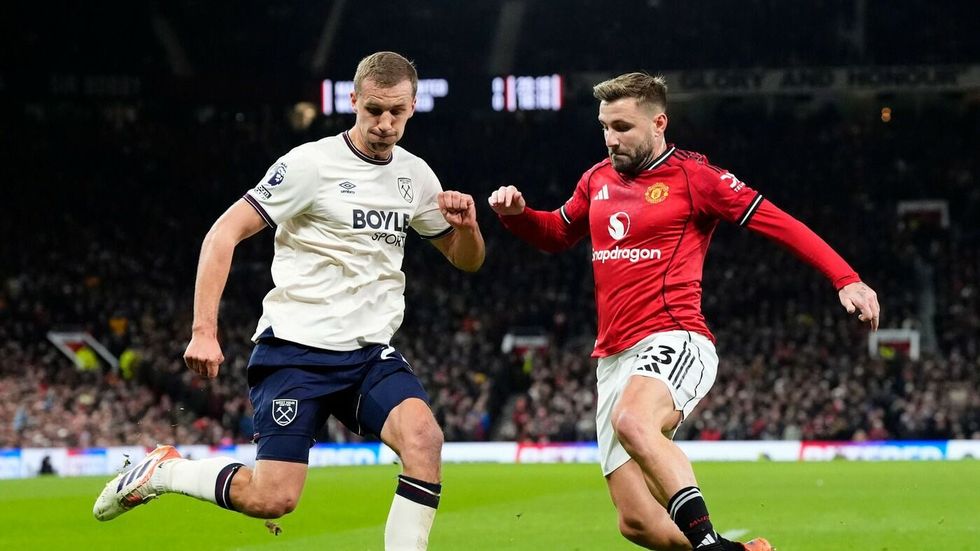 Tomáš Souček v utkání proti Manchesteru United