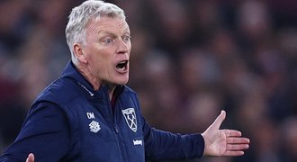 Moyes ven, žádají fanoušci West Hamu. Kapitán tvrdí: Nesmyslný tlak