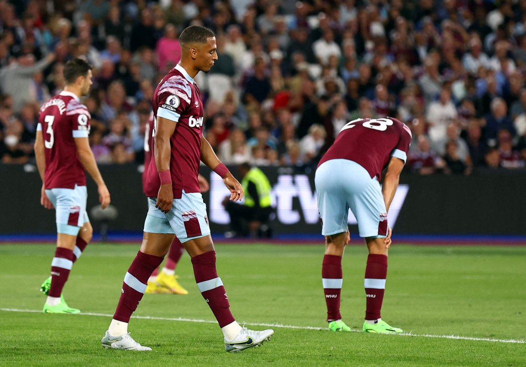 Smutní hráči West Hamu po inkasované brance