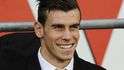 Gareth Bale během přátelského utkání Walesu, do kterého kvůli zranění nezasáhl