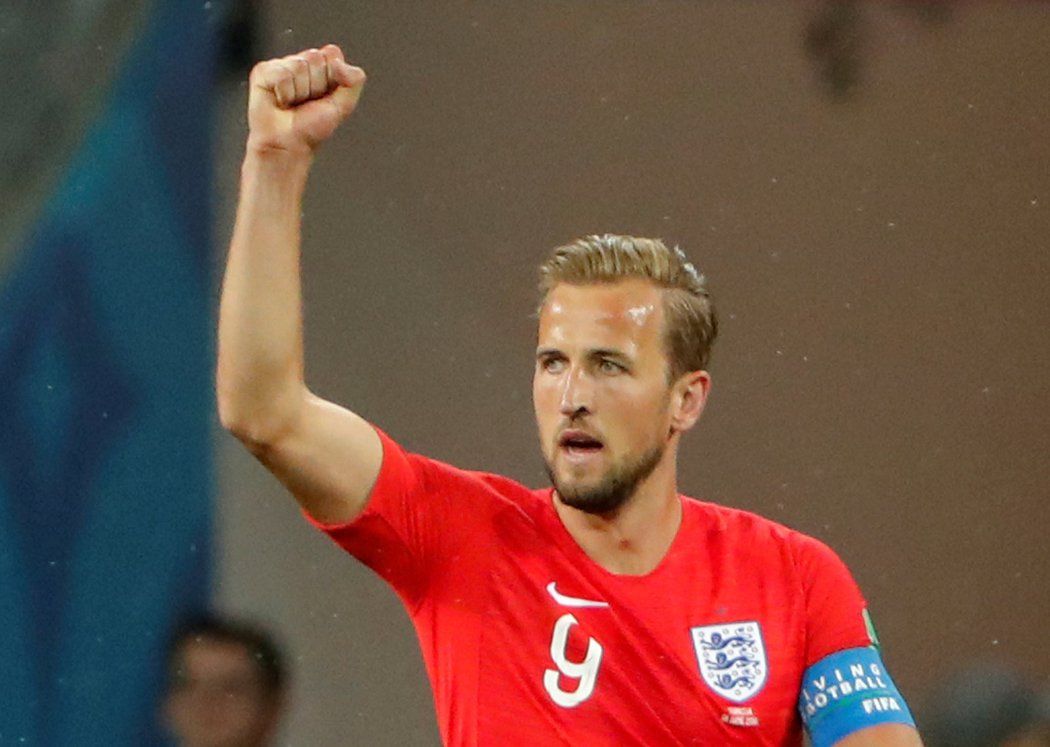 Střelec první branky Anglie na MS v Rusku proti Panamě, kapitán Harry Kane