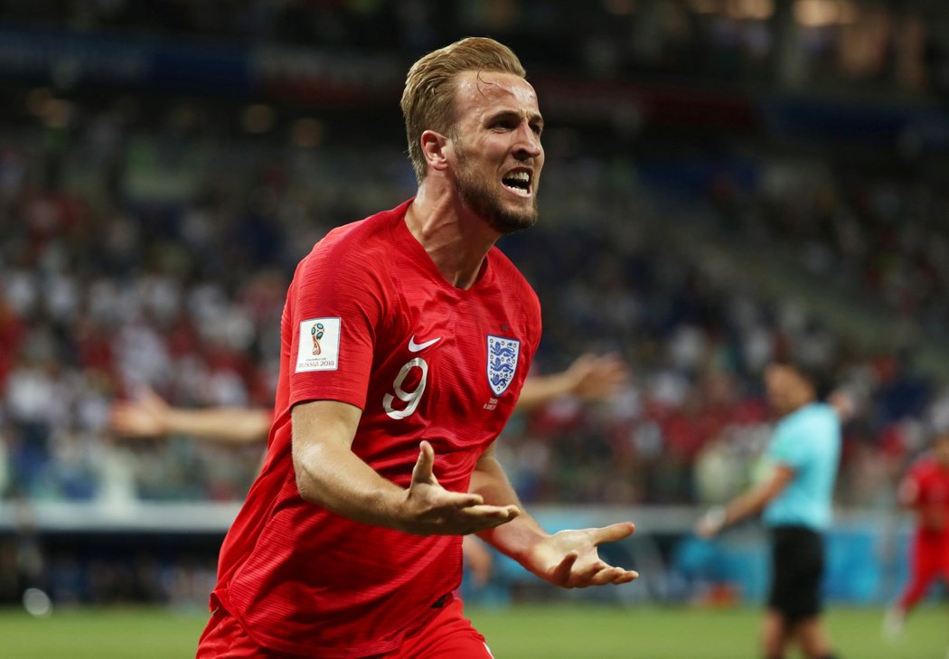 Anglický kapitán Harry Kane vstřelil dvě branky proti Tunisku