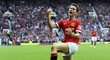 Ander Herrera slaví gól United v zápase s QPR