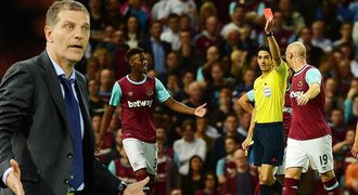 Slušňáci? West Ham v EL zdivočel! Tři červené a kouč na tribuně