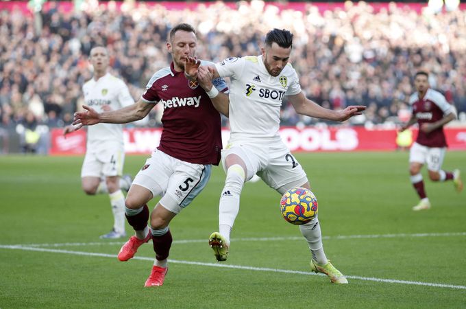 West Ham - Leeds 2:3. Harrisonův hattrick, Coufal měl na kopačce vyrovnání West Ham - Leeds 2:3. Harrisonův hattrick, Coufal měl na kopačce vyrovnání