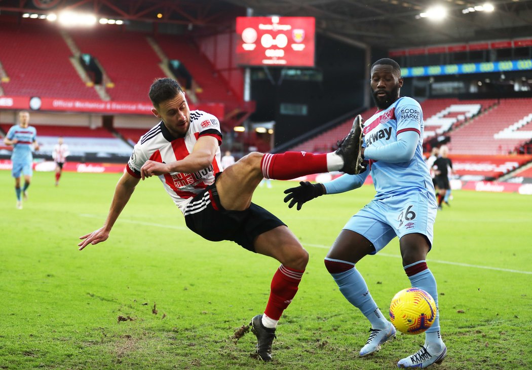 West Ham i se dvěma Čechy zavítal na hřiště nejslabšího týmu Premier League