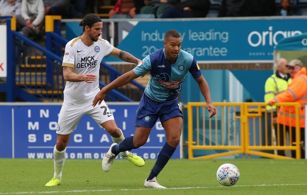 Třetiligový Wycombe čeká na nové majitele