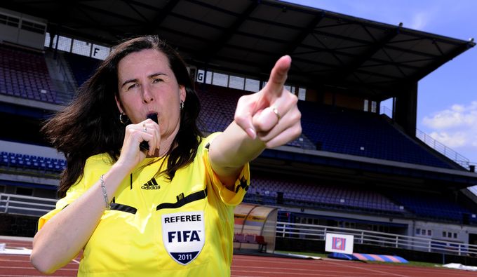 Damková po patnácti letech končí v komisi rozhodčích UEFA. Mám jiné projekty, říká Damková po patnácti letech končí v komisi rozhodčích UEFA. Mám jiné projekty, říká