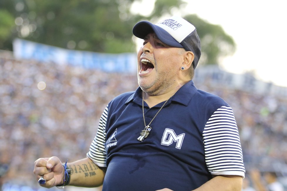 Diego Maradona zemřel