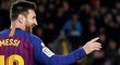 Lionel Messi v utkání Barcelony s Eibarem, ve kterém zaznamenal 400. ligový gól