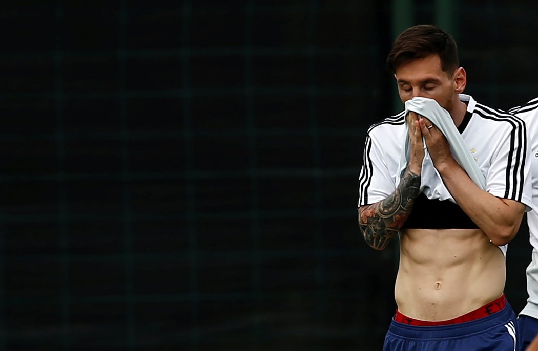 Lionel Messi ve chvíli, kdy se chystal na šampionát v Rusku