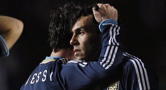 Tévez v rozstřelu selhal a Argentina končí