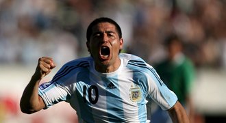 Riquelmemu hrozí trest za provokaci