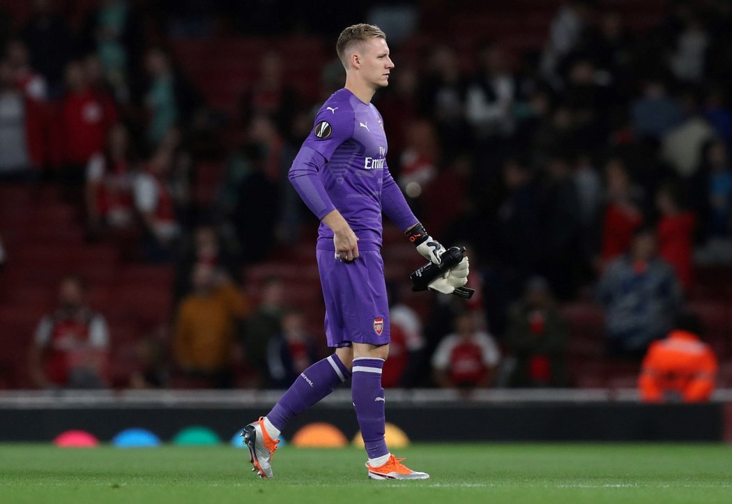 Bernd Leno nastoupil poprvé v ostrém zápase v brance Arsenalu. V prvním duelu základní skupiny Evropské ligy přispěl k výhře 4:2 nad ukrajinskou Poltavou