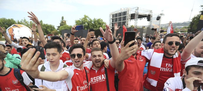 Fanoušci Arsenalu a Chelsea se v Baku těší na finále Evropské ligy
