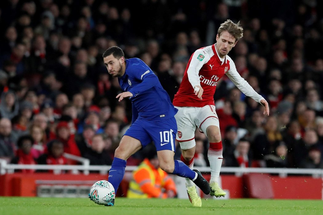 Zápas mezi Arsenalem a Chelsea nabídl spoustu ostrých soubojů