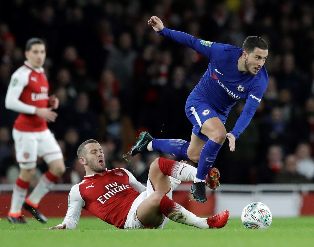 Zápas mezi Arsenalem a Chelsea nabídl spoustu ostrých soubojů