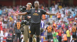 Drogba bude v Galatasarayi i trénovat. Nasadí sám sebe v sobotu?