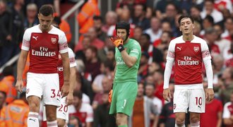 Arsenal padl se City, Liverpool začal výhrou. Slaví United i Chelsea