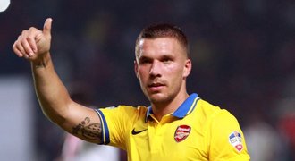 Podolski opouští Arsenal, na tři roky ho zlákala nabídka z Turecka
