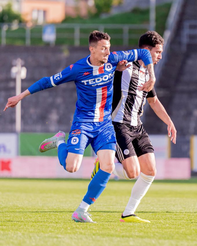 Táborsko udrželo náskok před Artisem. Kroměříž si pomohla v boji o záchranu Táborsko udrželo náskok před Artisem. Kroměříž si pomohla v boji o záchranu