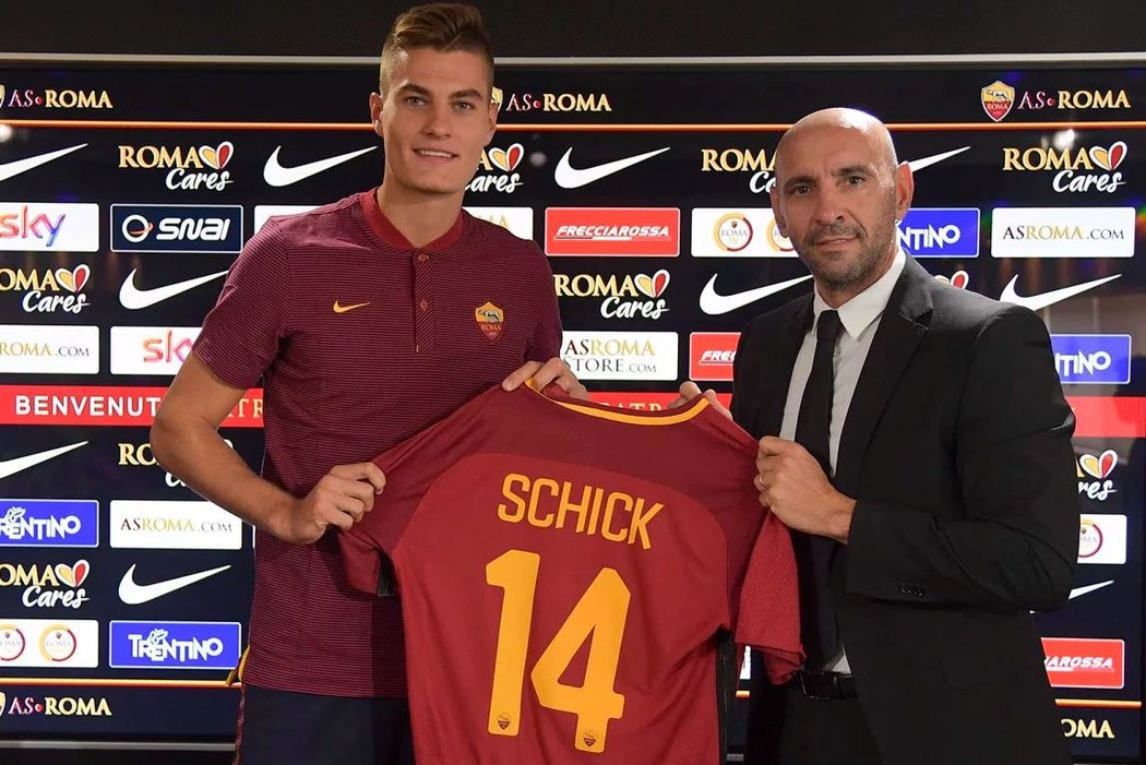 Patrik Schick bude oblékat v AS Řím dres s číslem 14