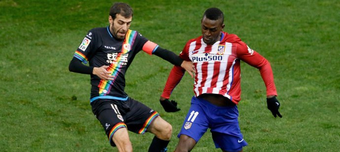 Kolumbijský útočník Jackson Martínez v dresu Atlética Madrid