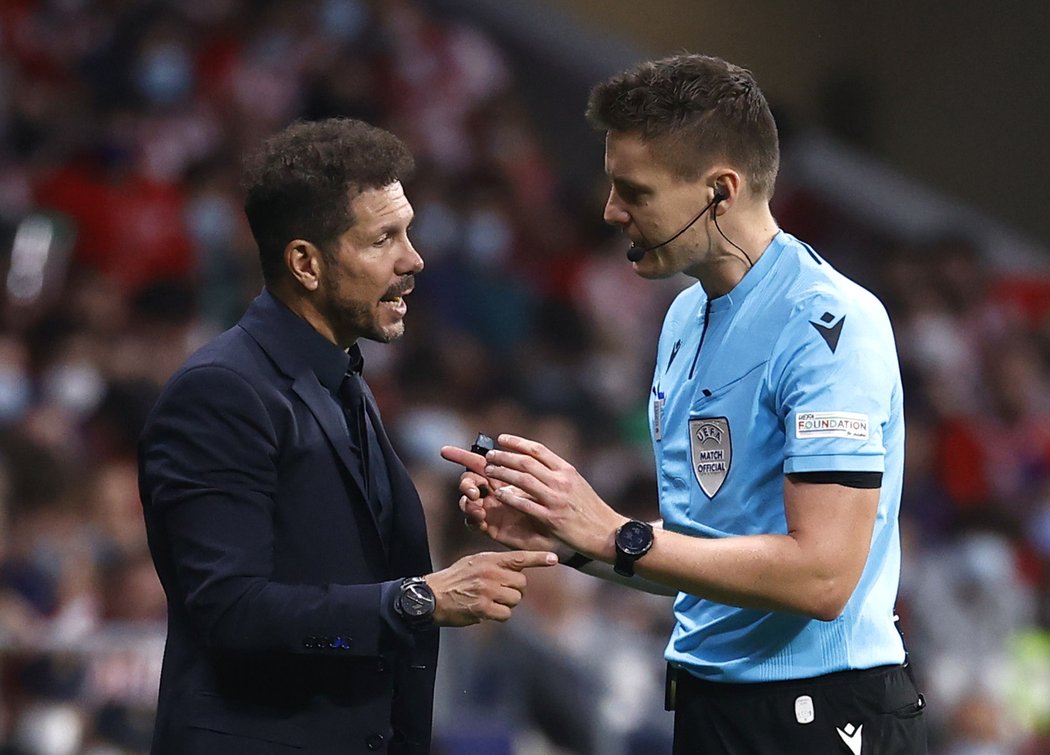 Diego Simeone po zápase rychle zmizel v kabině