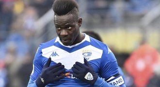 A teď napište, že nechci trénovat! Brescia nepustila Balotelliho do areálu